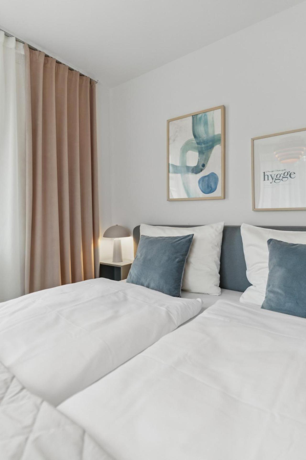 Deluxe Apartment In Bielefeld City Mit Parkplatz Und Balkon المظهر الخارجي الصورة